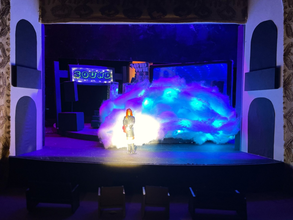 Szene11- Wolke auf Boden 01